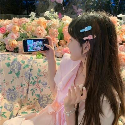 张雨薇